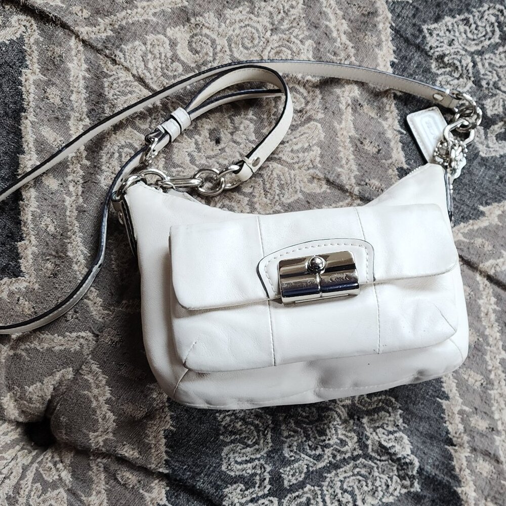 ✅️ Coach Elegant White Leather Shoulder Bag *Very Rare - Picture 1 of 15